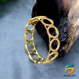 Gold Plated LCD Bangal Stylish Rich Look Guaranteed With White Stone For Women & Girls.