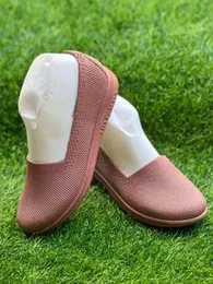 Rubber girls waterproof Court shoe