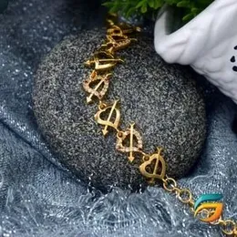 Gold plated Stylish Design Heart With Arrow Bracelet For Women.