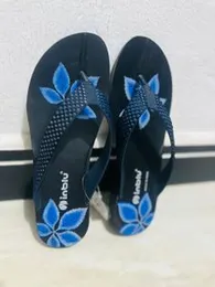 Inblu Leaf-Print Comfort Flip-Flops