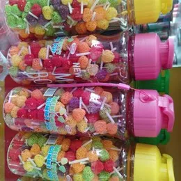 100 pcs mini fruity gummy pop with 600 ml water bottle