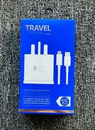 Travel Charger with Adaptive Fast Charging and AUTO-ID technology.