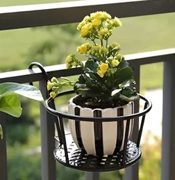 Metal Hanging Plant Pot â Iron Balcony Planter