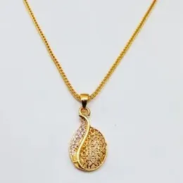 22kt Plated Orgnl Fox Chain With Vermeil Style Filigree Drop Pendant  For Women.