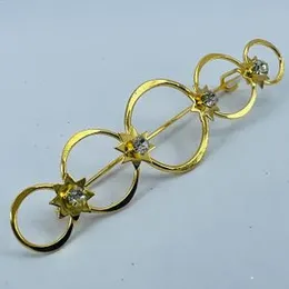 ESH Gold Plated Stylish Five Round Theme Kandiyan Saree Brooch / Saree Pin for Women
