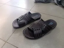 Men Pu Slippers Dark Brown