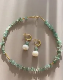 Korel stone necklace  With drop earrings.