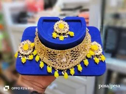 Traditional Gold LCT Stone Choker Set â Yellow Bead Accent