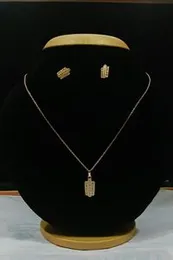 Dubai gold plated premium quality pendant chain with premium stone earrings