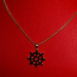 1.9mm fox singapore chain with pendant for womens.