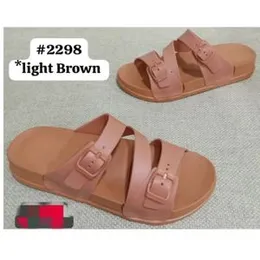 Girls Fashionable Adjustable Chappels 36-41