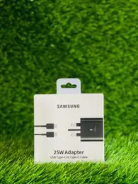 wall charger designed for Super Fast Charging of compatible Samsung devices and other USB-C devices.