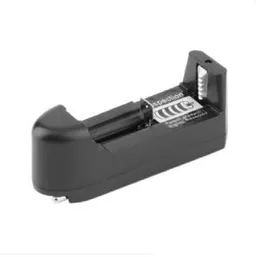 Single Battery Charger (18650) 3.7V 500mA