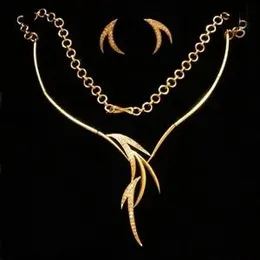 Gold plated Quality Necklace Charm and Beautiful Design Necklace With Earring For Woman FREE GIFT BOX.