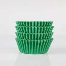 100pcs Green Cupcake Baking Liners 11cm for Muffins & Cakes Durable and Non-Stick Premium Baking Cups