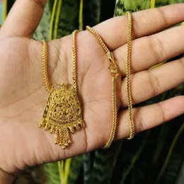 Gold plated beautiful 2.5mm Fox chain and big Praveena pendant without stone for women and girl