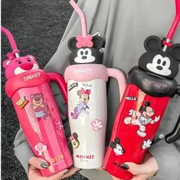 Stylish insulated cup - the cup made of high-quality stainless steel, comes with a silicone lid for convenient need anywhere.