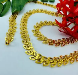 Open Leaf Chain Necklace â Elegant, Nature-Inspired Jewelry for Every Occasion