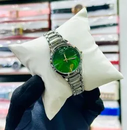 Silver steel streap luxury look women fashion watch