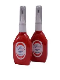 Correction bottle ( Tippex ).