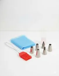 Cake Decorating Tool & Nozzle Set (P07913)