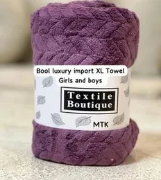 Bool Luxury Imported XL Towel â Unisex