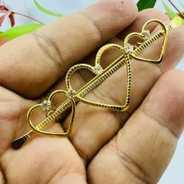 ESH Gold Plated Stylish Flower Theme Kandiyan Saree Brooch / Saree Pin for Women.