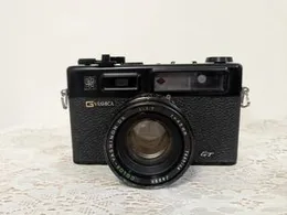 Yashica Electro 35 GT Black f 1.7 / 45mm Rangefinder 35mm Film Camera