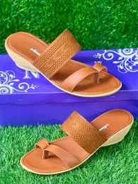 Ladies Heel Slippers