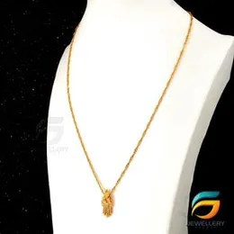 Gold Plated Guaranteed 18/24 inch Thin Karali / Disco Chain with Small Praveena Pendant Necklace for ladies.