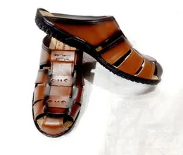 Men covered Half sandals
