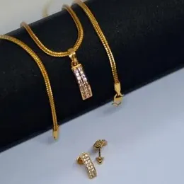 𝓰𝓸𝓵𝓭 𝓹𝓵𝓪𝓽𝓮𝓭 1.9𝓶𝓶 𝓷𝓸𝓻𝓶𝓪𝓵 𝓯𝓸𝔁 𝓬𝓱𝓪𝓲𝓷 𝔀𝓲𝓽𝓱 𝓹𝓮𝓷𝓭𝓪𝓷𝓽.