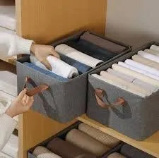 Foldable storage box
