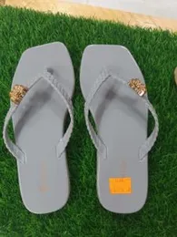 LEEX Fashion Slippers/Flip-Flops.