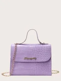 Designer Crossbody Sling Bag for Ladies, Mini Chic Chain Handbag: Women's Single Shoulder Bag, Lightweight for Daily Use