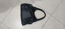 Ladies Double Compartment Handle Purse 20*12cm.