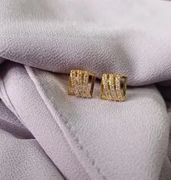 𝐆𝐨𝐥𝐝 𝐏𝐥𝐚𝐭𝐞𝐝 𝐁𝐨𝐱 𝐰𝐢𝐭𝐡 𝐓𝐡𝐫𝐞𝐞 𝐋𝐢𝐧𝐞 𝐒𝐭𝐨𝐧𝐞 𝐄𝐚𝐫𝐫𝐢𝐧𝐠