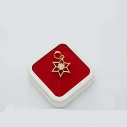 Gold Pletad New Stone Flower Design Pendant For Women.