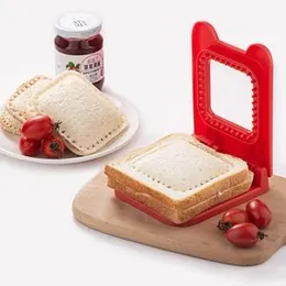 Bread Cutter