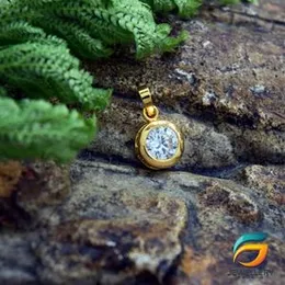 Gold Plated Pendant Pendant For Ladies With White Stone Fashion Stylish Rich Look Pendant For Women.