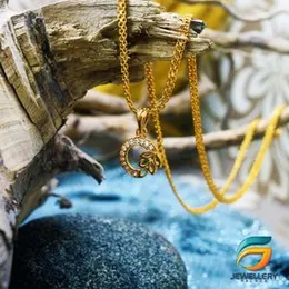 Gold Plated Chain With Pendant 18/24 inch 02MM Bismark Chain with Round Pendant Necklace for Ladies & Girl.