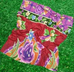 6×5 Red and Purple floral patterned blanket.