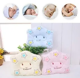 Head prevention plate: comfortable functional design to support the baby's head and prevent flat head syndrome with specially designed central area As