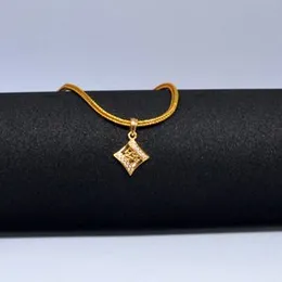 gold plated 1.9mm fox chain with pendant.