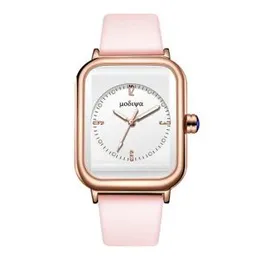 New Fashion Elegant Square Dial Women Quartz Watch Vintage Style