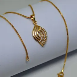 Gold-Plated Diamond Chain Pendant with Crystal White Stone for Women, High-Quality Stainless Steel