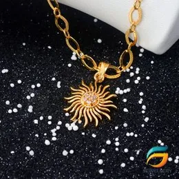 Gold Plated Guaranteed 18/24 inch Thin Karali / Disco Chain with Small Praveena Pendant Necklace for ladies.