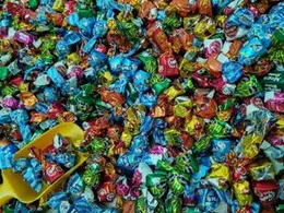 Mix Chocolate Hight Quality Arabic And Turkish From Dubai and Egypt 1Kg 500g 250g 100g Halal snack food chocolate Sweet Cokelat