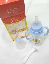 Baby Feeding Bottle with Handle (Plastic,125 ml)
