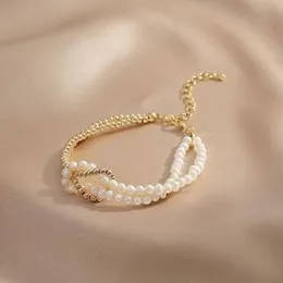 Golden and white mix elegant bracelet
